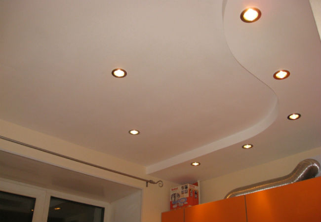 двухуровневый потолок для кухни из гипсокартона
